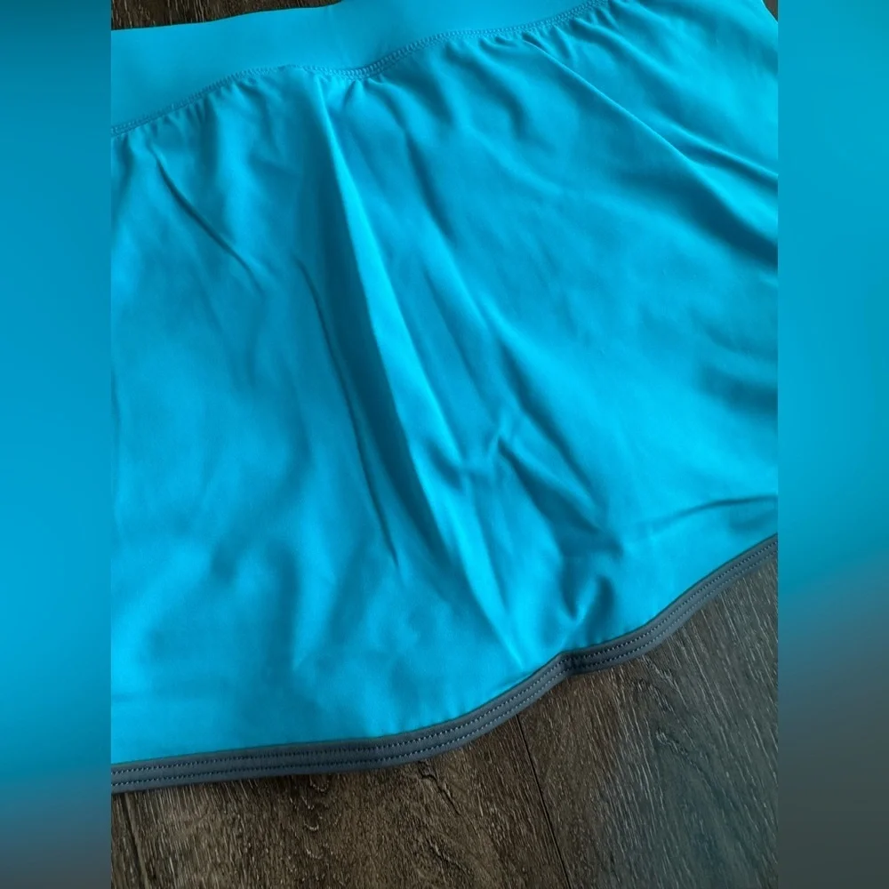 Lands' End Blue Active Swim Skort women’s size 4